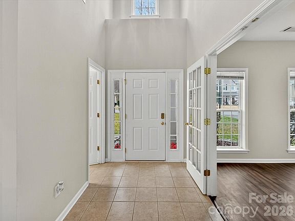 3rd image of 119 Tilton Dr