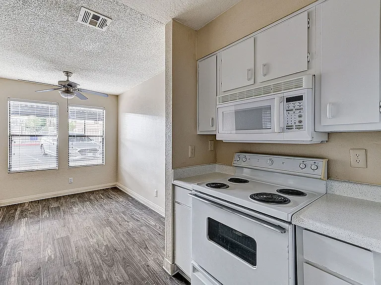 8530 W Sahara Ave25