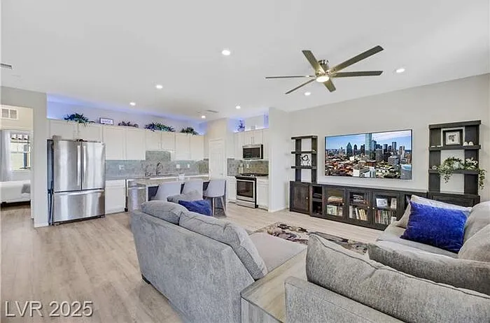 1180 Solano Hills Ct