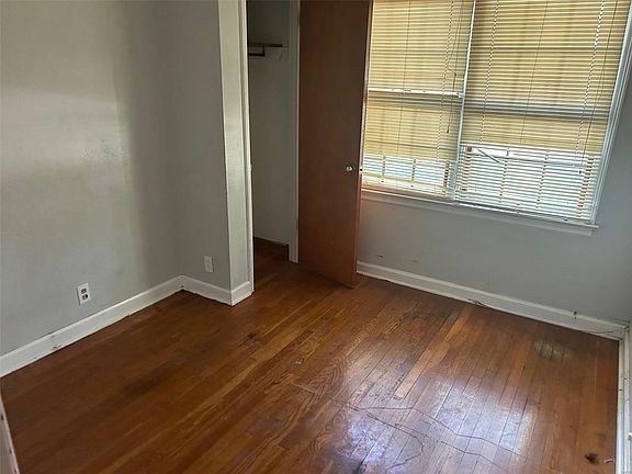 5th image of 10331 Ewell Dr