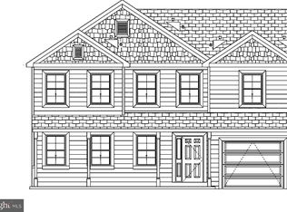 302 Rine Dr, Shippensburg, PA 17257