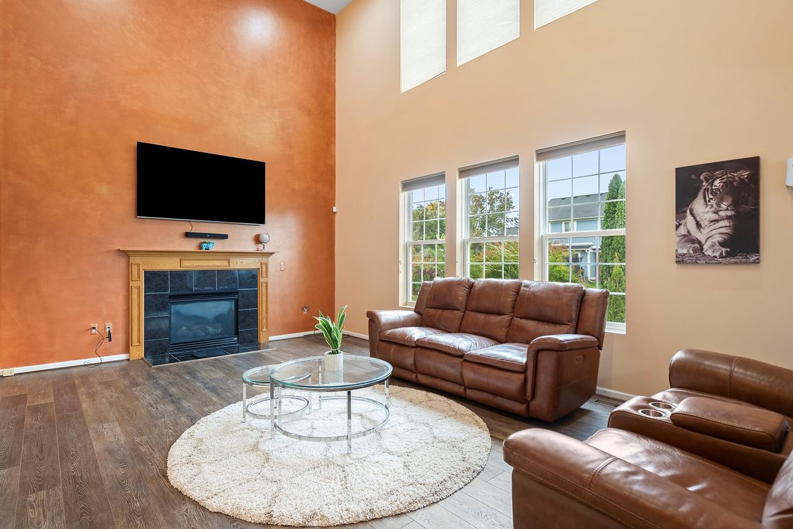 next background image