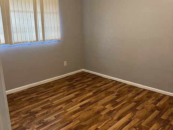 5th image of 9419 Meyers Rd