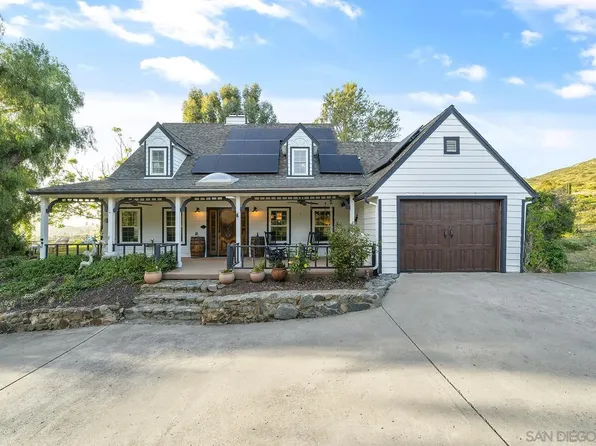 14486 Rios Canyon Rd, El Cajon, CA 92021