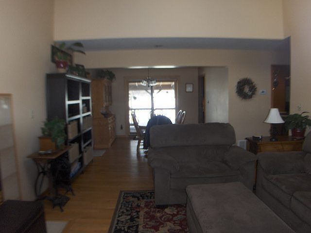 2nd image of 6626 Quarry Rd