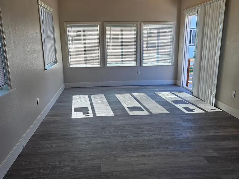649 West St #11 — Photo 4