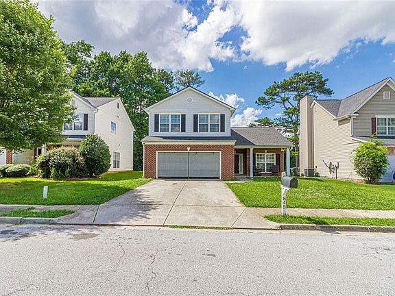 2nd image of 845 Clairidge Ln