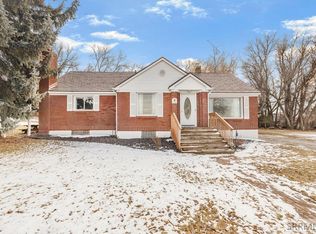 2879 E 1000 N, Sugar City, ID 83448
