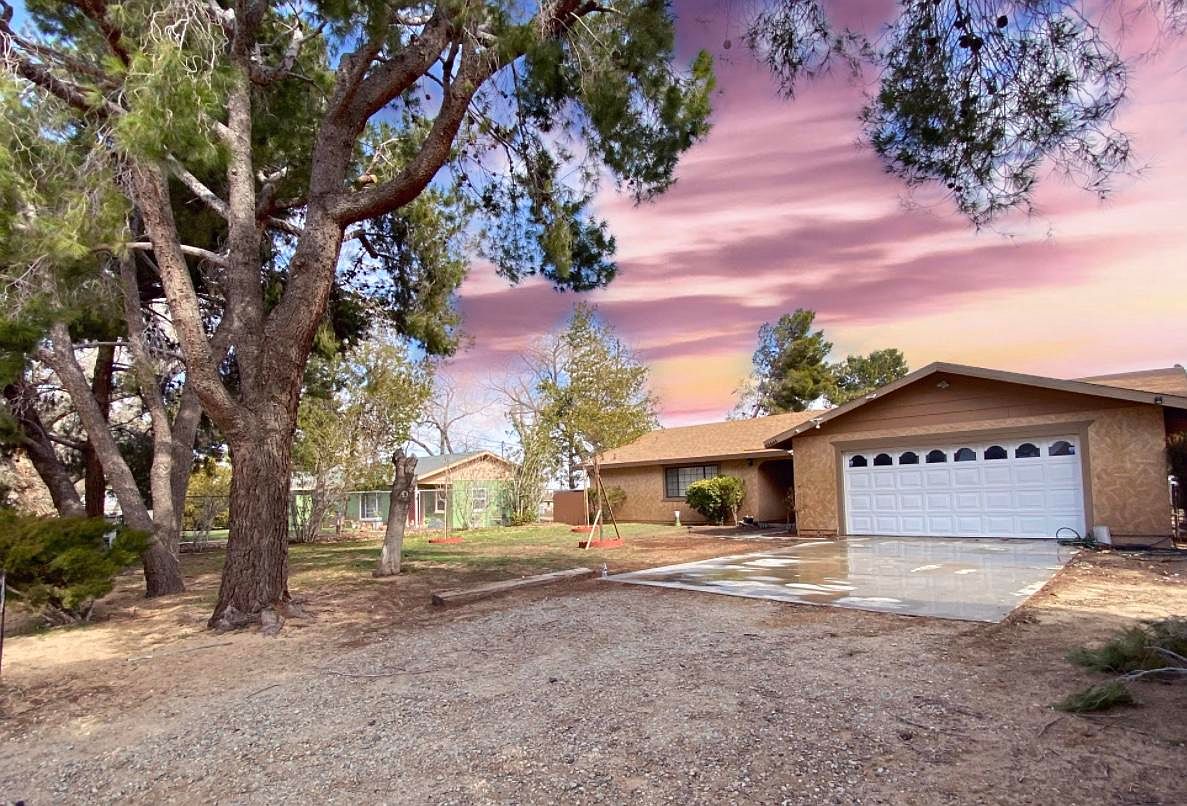 43444 51st St W, Quartz Hill, CA 93536 Zillow
