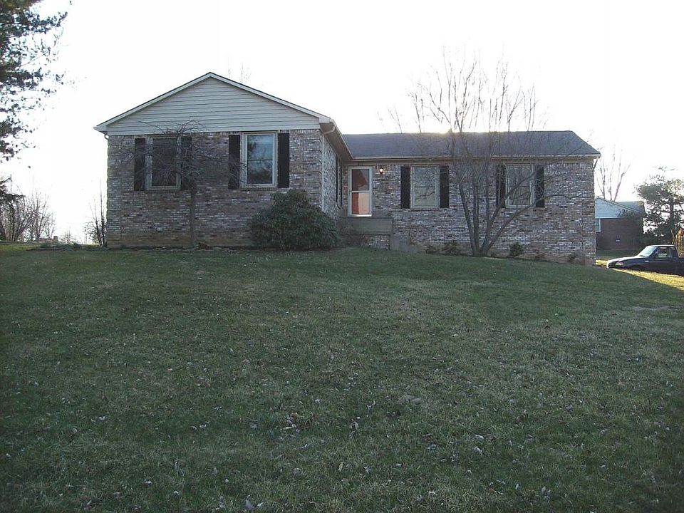 1st image of 520 Forbes Dr