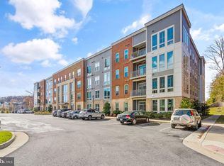 6104 Fairview Farm Dr #401, Alexandria, VA 22315
