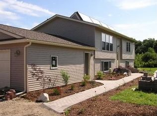 7765 Clyde Rd, Fenton, MI 48430