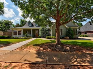 416 Yarmouth Rd, Norman, OK 73071