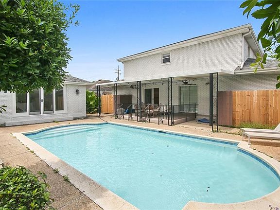 4th image of 310-312 35th St
