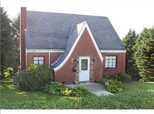 6857 Verona St, Verona, PA 15147