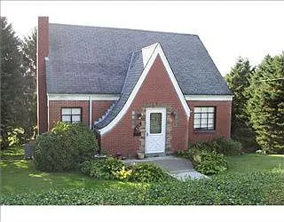 6857 Verona St photo 1