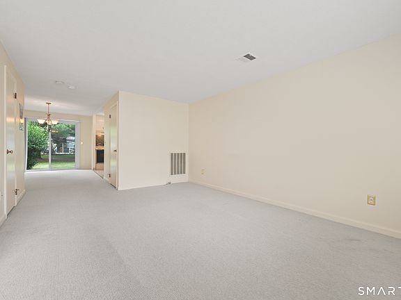 5th image of 492 Dowd Avenue #492