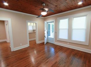 1301 S 6th St, Austin, TX 78704