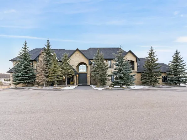 40090 W Retreat Rd, Rocky View County, AB T4C 2W4