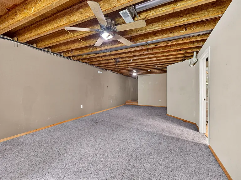 6 Hadley Ln — Photo 49