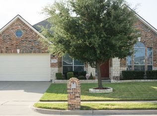 5136 Swainsons Hawk Ln, Grand Prairie, TX 75052