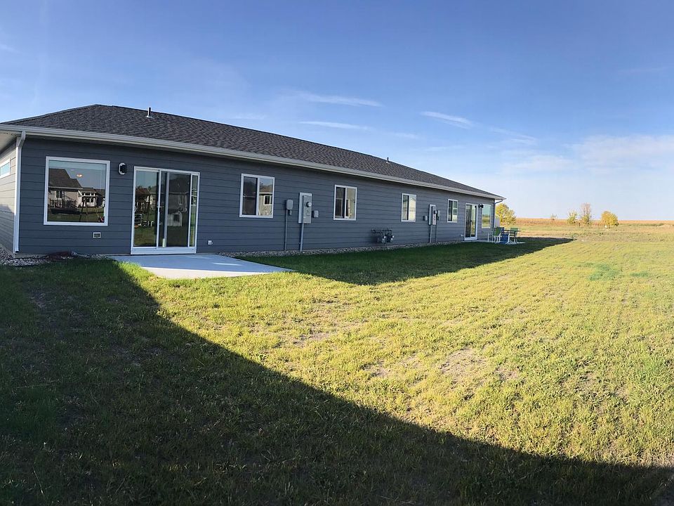 2nd image of 2511 Dean Ct #2511