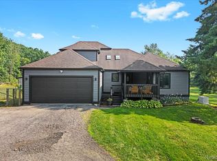 61353 W Eight Mile Rd, South Lyon, MI 48178