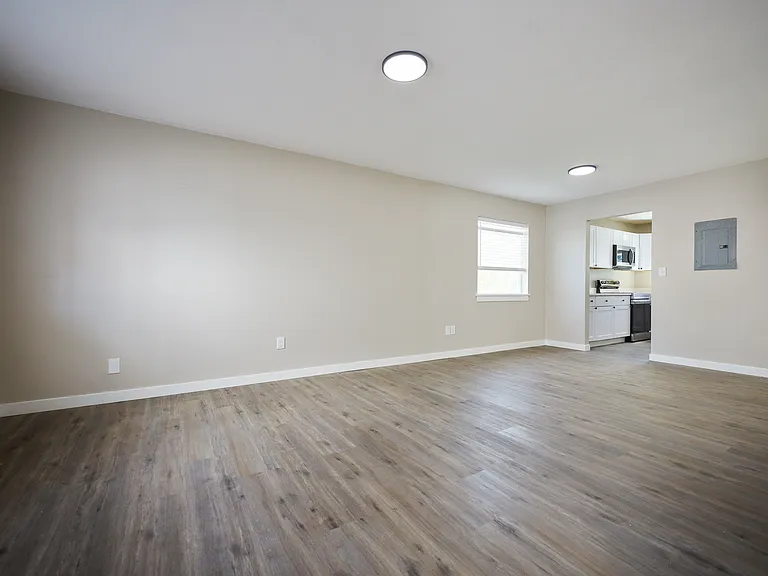 2819-2835 SE 90th Pl — Photo 9