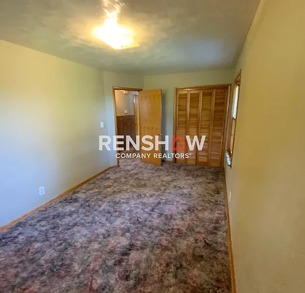 907 Sycamore St — Photo 12