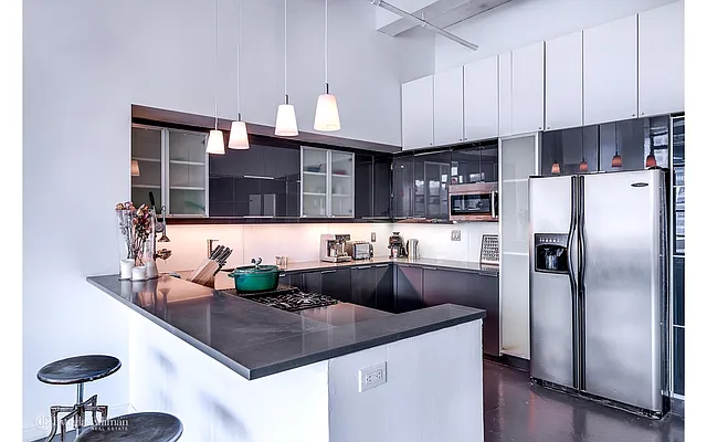 Rented by Douglas Elliman | media 7
