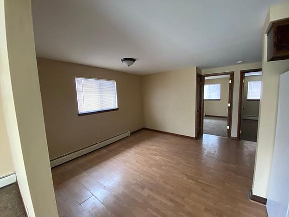 4th image of 298 Robert Dr #2