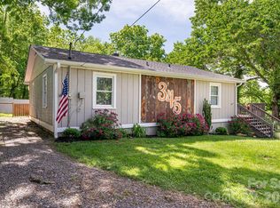 345 Lower Grassy Branch Rd, Asheville, NC 28805