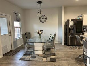 5232 Petal Meadows Dr, Fort Worth, TX 76179