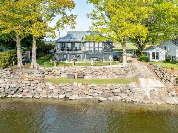 380 Lakewood Drive, Swanton, VT 05488