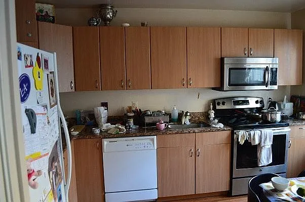 2395 Hunters Square Ct — Photo 6