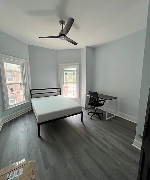1211 Madison St #2 — Photo 16