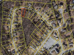 900 Pine Circle Dr, High Point, NC 27265