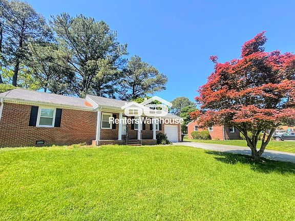 4th image of 4837 Milan Dr