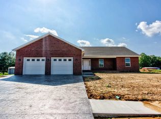 8733 Oak St, Elberfeld, IN 47613