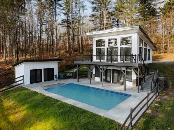 5733 State Route 52, Kenoza Lake, NY 12723