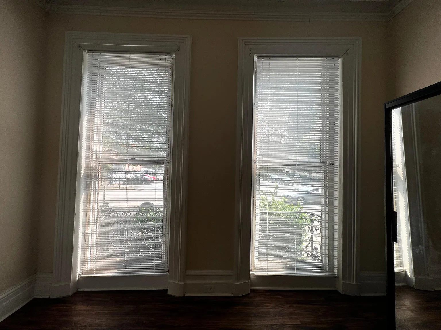 1 bed, 700 sqft, $1,275 — Photo 2