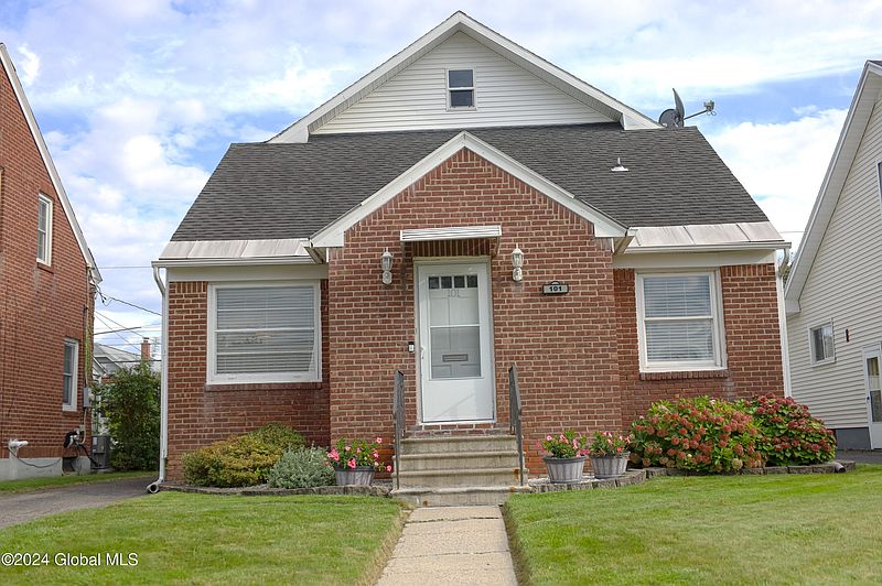 2nd image of 101 Van Schoick Avenue
