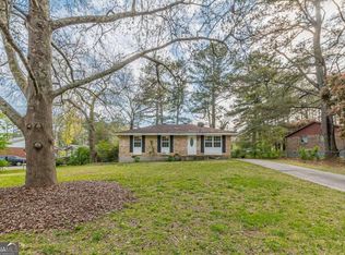 65 Darwin Dr, Jonesboro, GA
