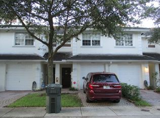 3082 NW 30th Pl, Oakland Park, FL 33311