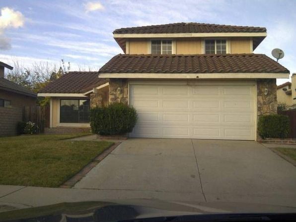 17262 Cerritos St