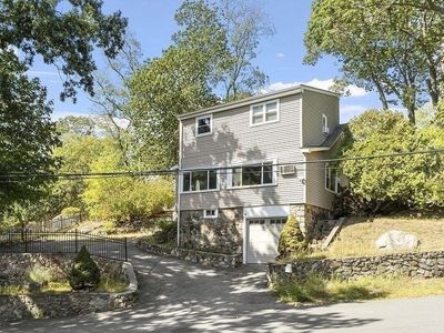 150 Windsor Ave, Swampscott, MA, 01907
