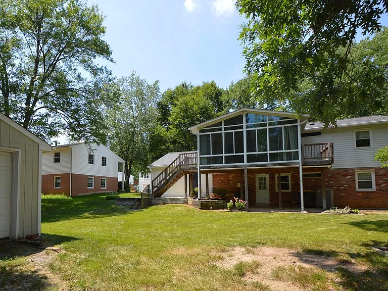 6411 Whippany Way — Photo 3