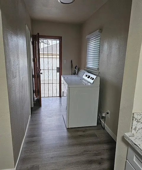 8900 S 10th Ave — Photo 34