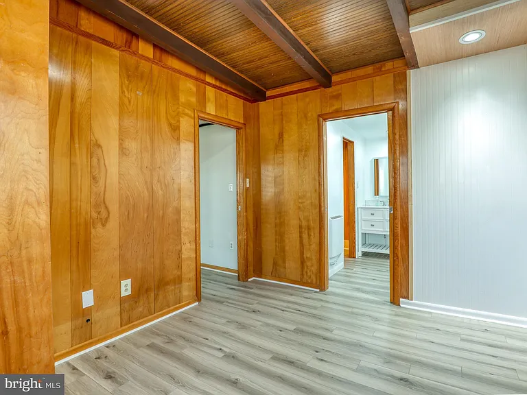 214 Bridle Path Rd — Photo 29