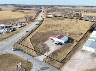 10088 Farm Road 2160, Cassville, MO 65625